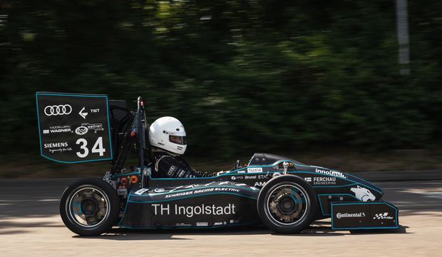 SchanzerRacing_SRe_18_a.jpg
