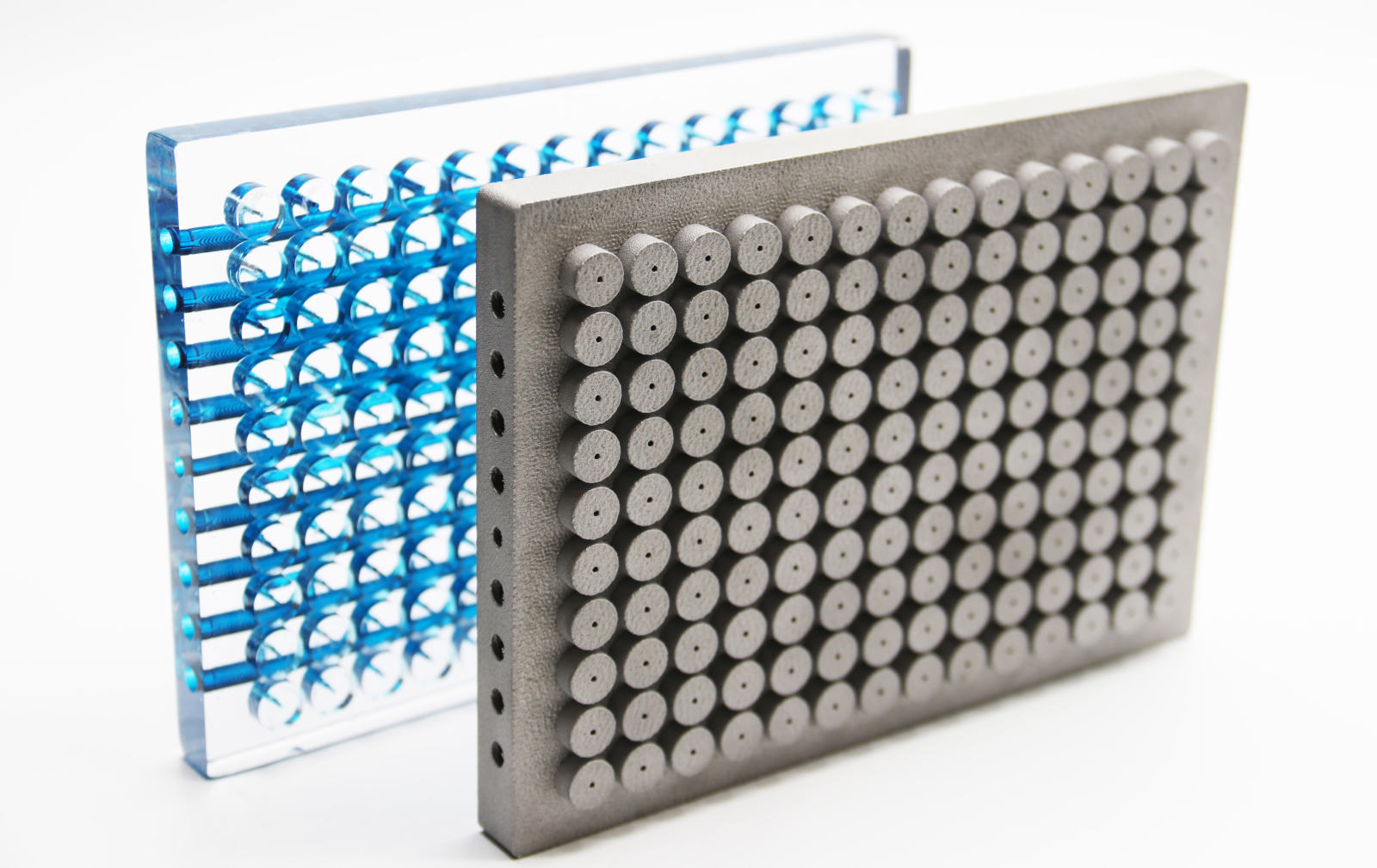 Parts in aluminum alloys made with additive manufacturing internal channels