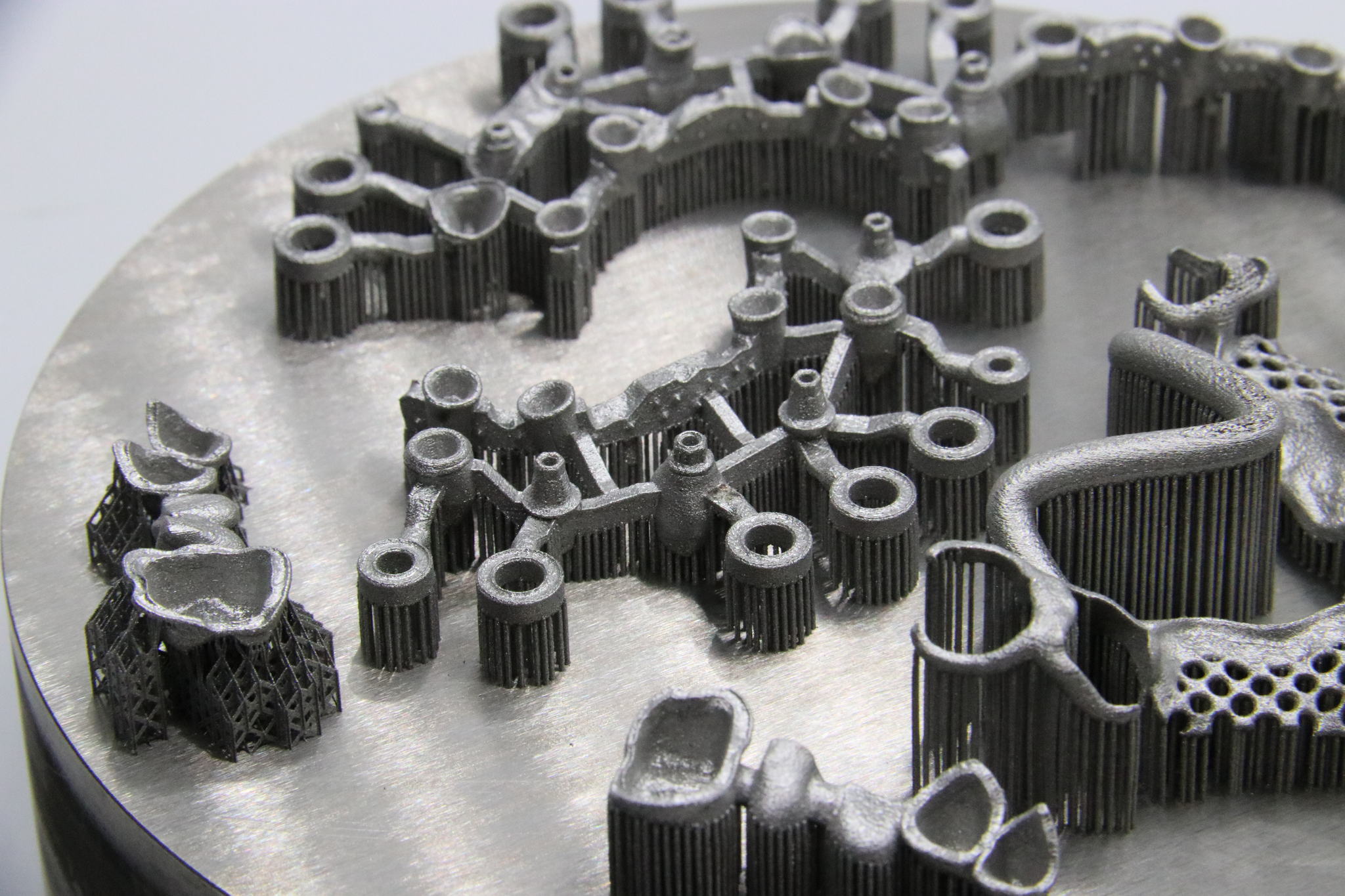 Metal Additive Manufacturing for Dental Industry